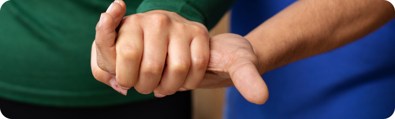 Guiding hands